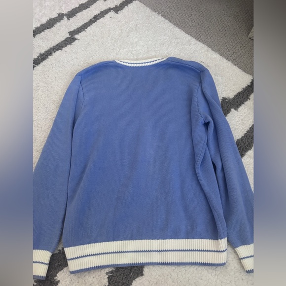 Brandy Melville Blue and White Sweater V Neck One size - Picture 3 of 4